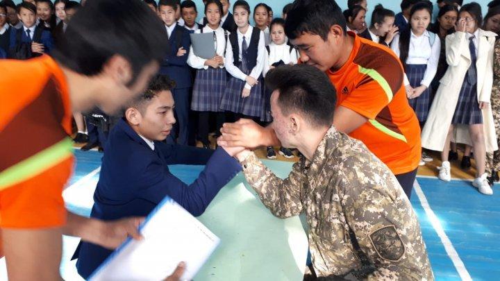 №47 орта мектебінде 08.10-17.10.2018 күндері аралығында ДЕНЕ ШЫНЫҚТЫРУ және АӘД бірлестігінің онкүндік ашылу және жабылу салтанаты