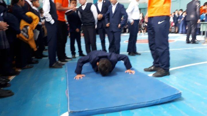 №47 орта мектебінде 08.10-17.10.2018 күндері аралығында ДЕНЕ ШЫНЫҚТЫРУ және АӘД бірлестігінің онкүндік ашылу және жабылу салтанаты