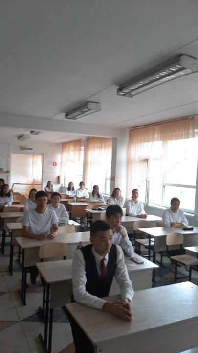 Тараз қаласы 47 орта мектепте 9-сыныптар үшін қорытынды бітіру емтиханы, 11-сыныптар үшін мемлекеттік бітіру емхиханы жүргізілуде. 9-сыныпты 142 оқушы, 11-сыныпты 66 оқушы аяқтады.